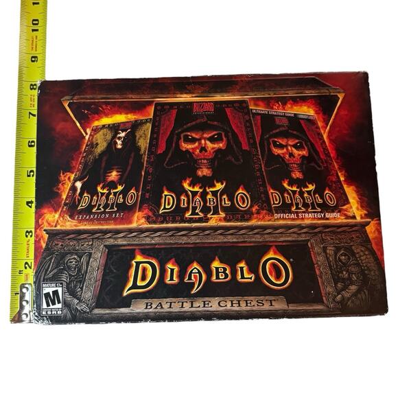 2001 Diablo II Battle Chest PC Video Game Strategy Guide Manual Expansion Pack - Picture 3 of 16